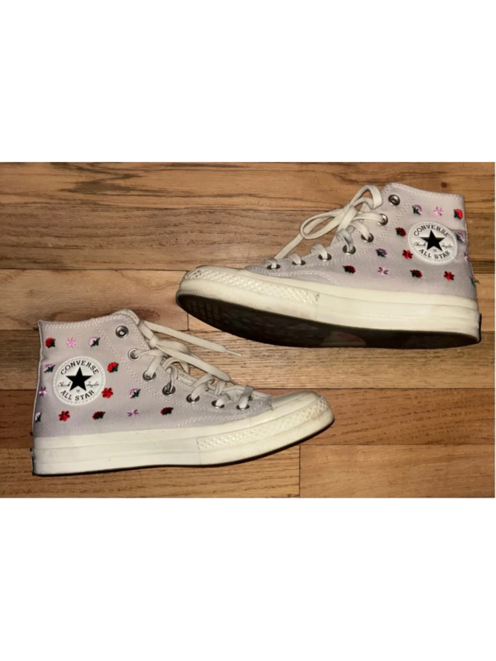 Converse Chuck Taylor Retro Inspired Floral Embroidered Hi Top Sneakers Womens 8 - Picture 3 of 9